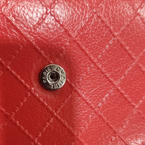 CHANEL Quilted Coral Leather Wallet with Silver CC - Picture 3 of 16